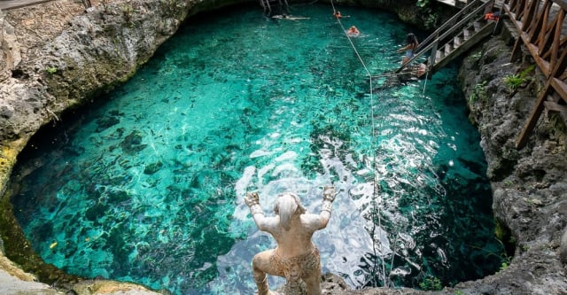 Cenote de playa del carmen