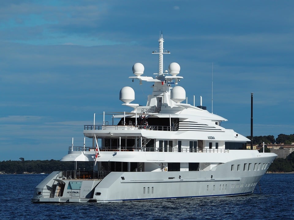 Nadal's New Yacht, Maybe Coming to an Island Near You! - ALL AT SEA