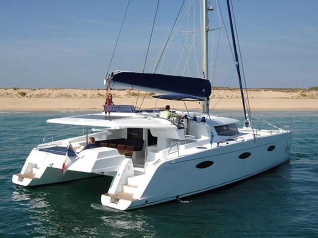 Catamarán Fountaine Pajot