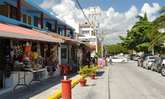 Puerto Morelos pueblo
