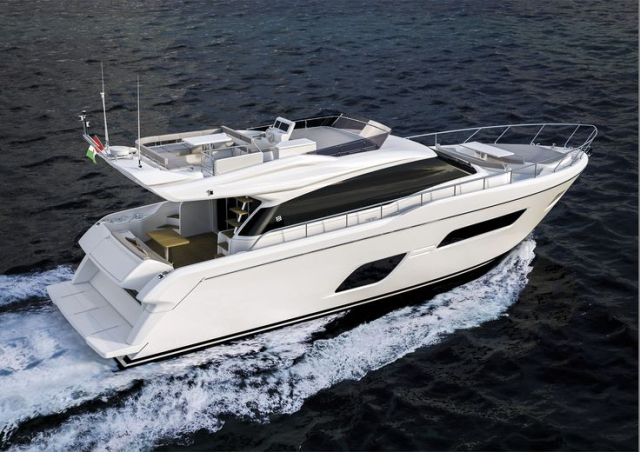 Yates Ferretti 4