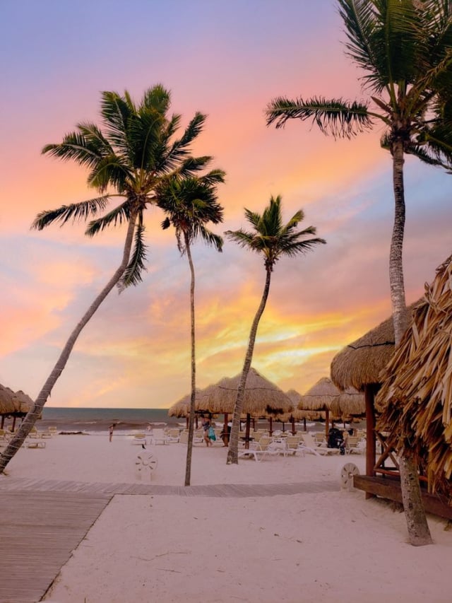 Los mejores clubes de playa en Cancún