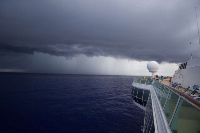 Est-il sécuritaire de naviguer sous la pluie ?