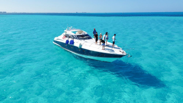 Navegar en Cancún: la mejor forma de descubrir el Caribe mexicano