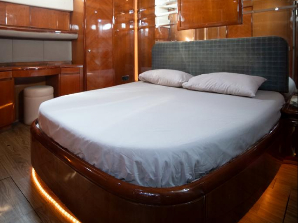 YATE SKYLAND 62  4
