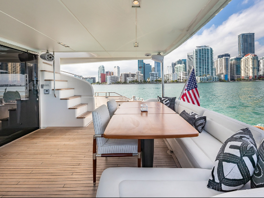 Yate 88 Princess 2015 Miami