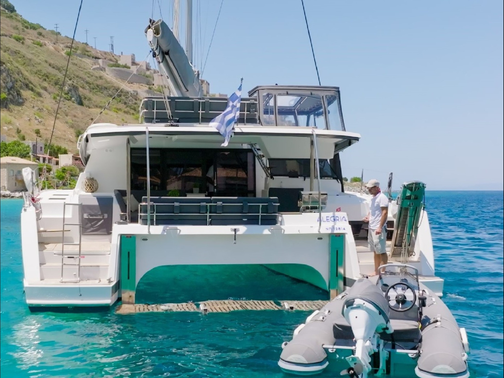 Catamarán Alegria  5