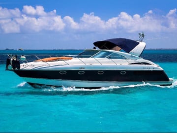 yacht bruna