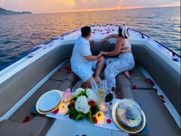 Romantic dinner on board