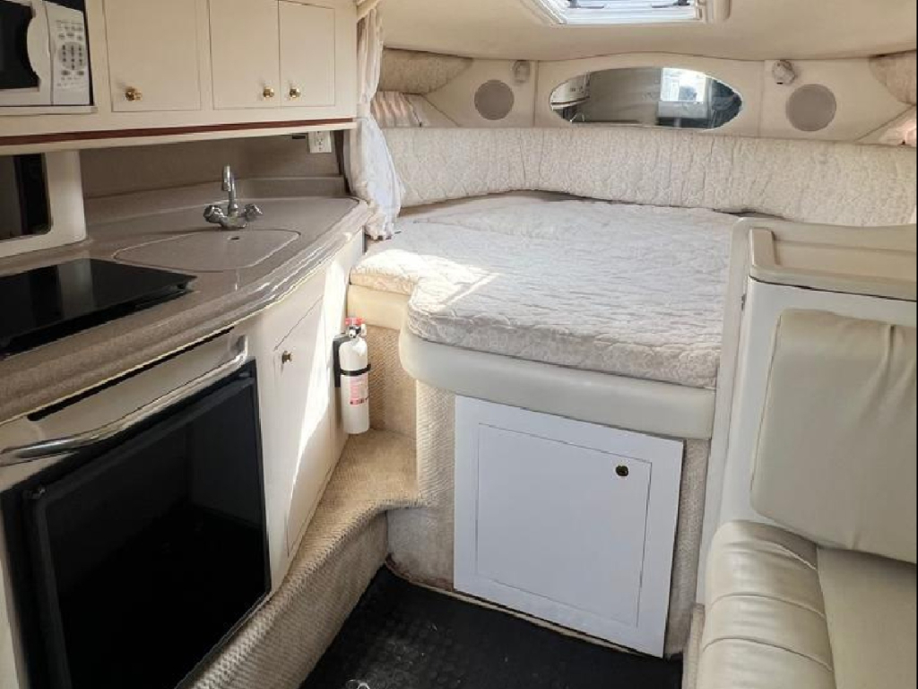 venta de yate para 10 personas en Colombia