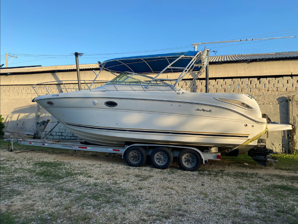 venta de yate para 10 personas en Colombia