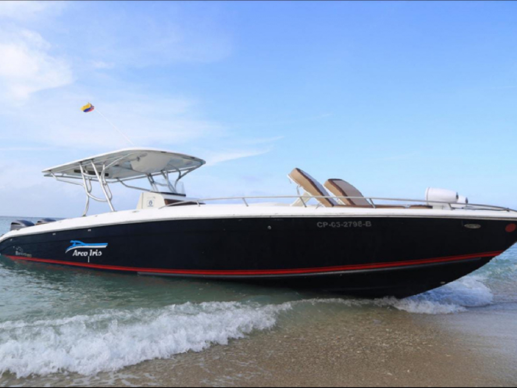 Lancha en venta en Cartagena para 23 pasajeros