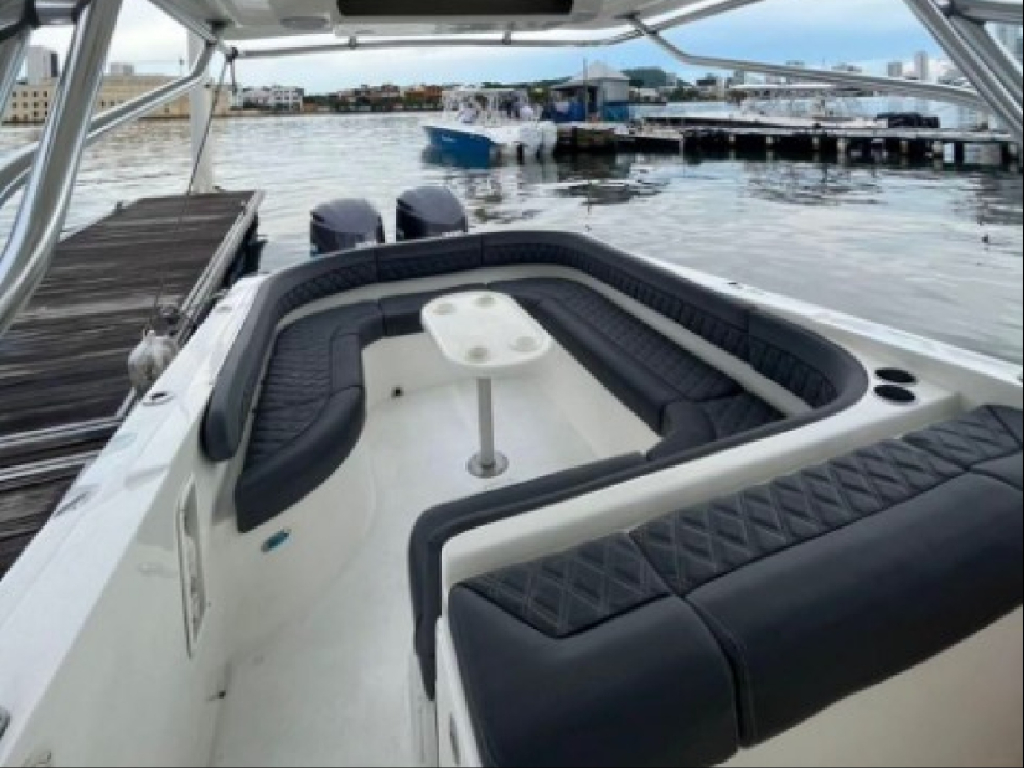 Lancha en venta en Cartagena para 23 pasajeros