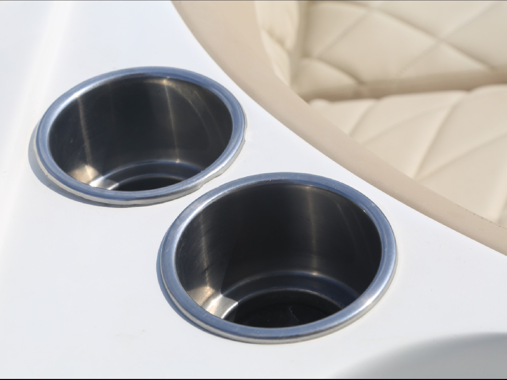 Venta de lancha deportiva para 14 personas