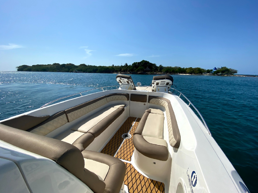 En venta lancha arcoiris  VII en Cartagena para 23 pasajeros