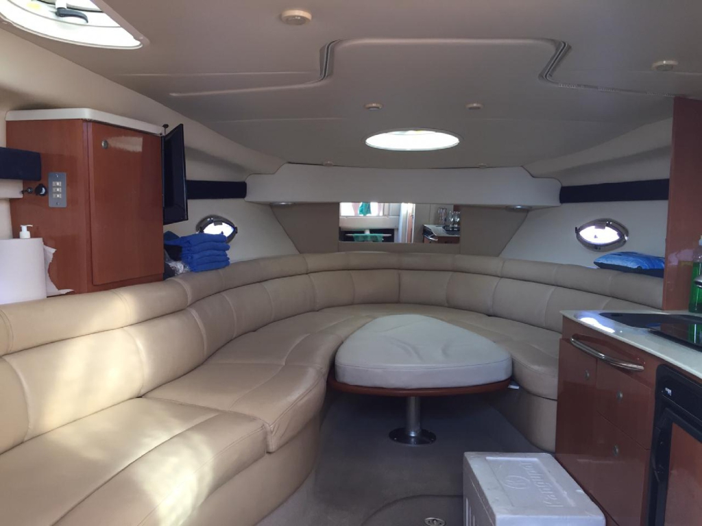 Compra de yate para 15 personas