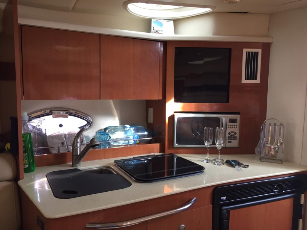 Compra de yate para 15 personas