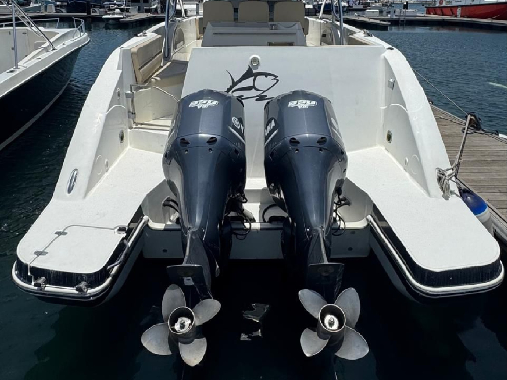 Venta  de yate en Cartagena para 16 personas