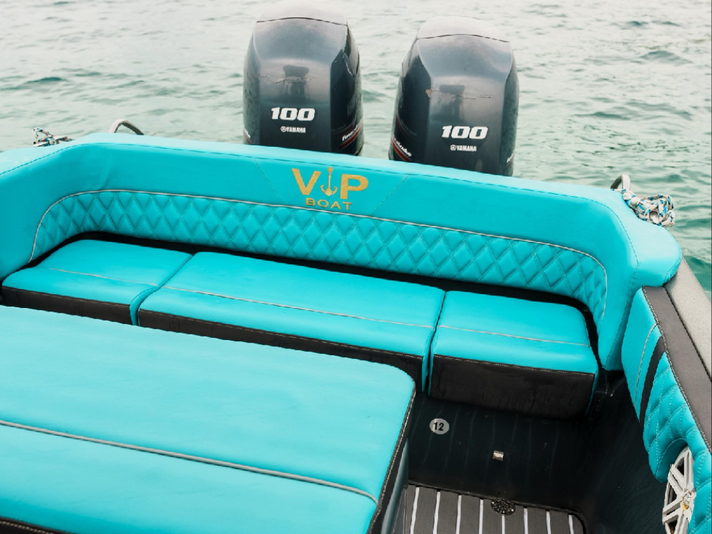 venta de lancha en cartagena para 12 personas