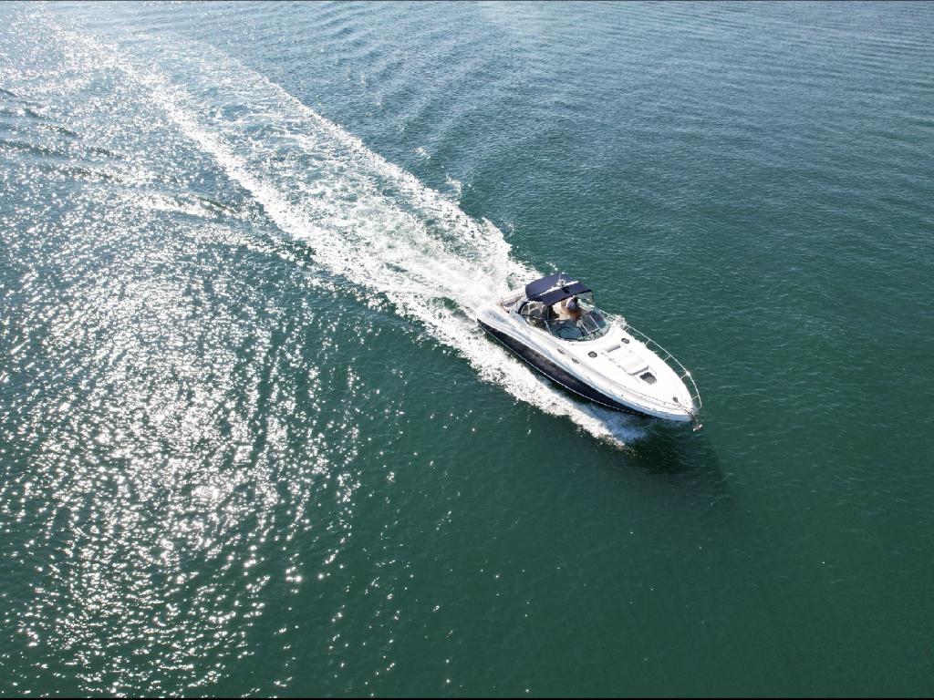 Alquiler de yate en Miami para 13 personas