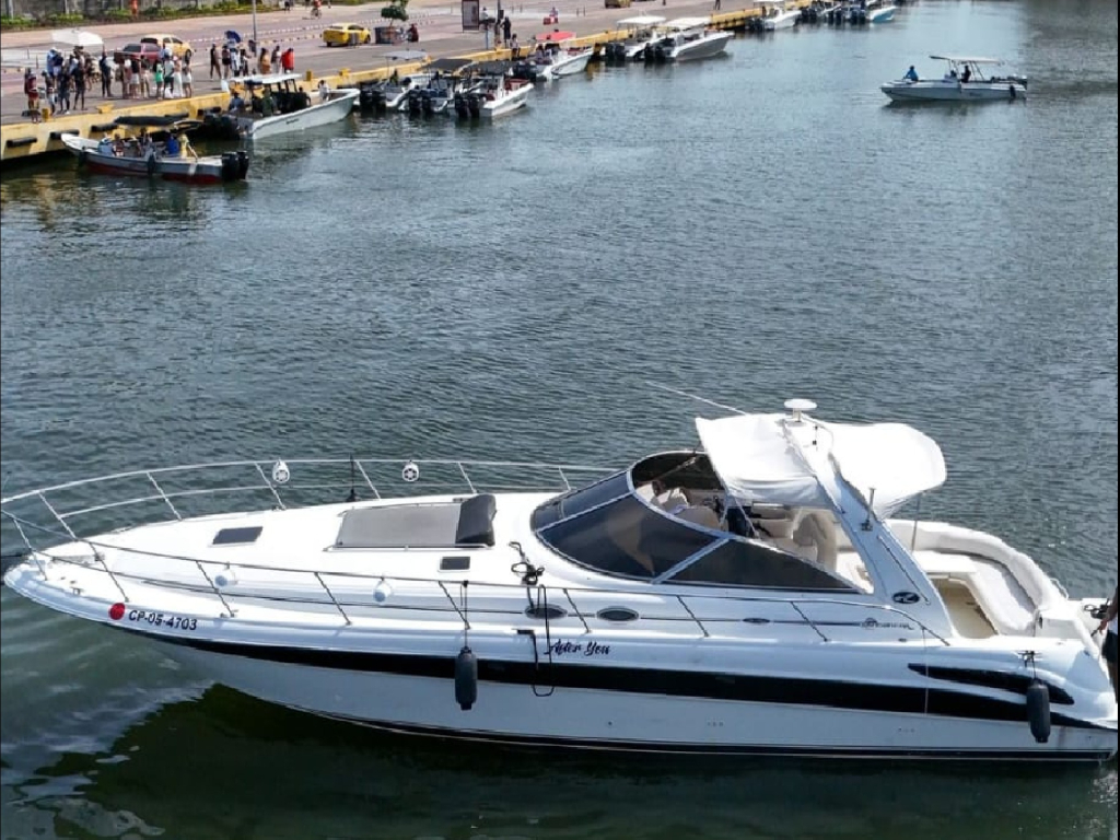 Alquiler de yate para 13 personas en Cartagena