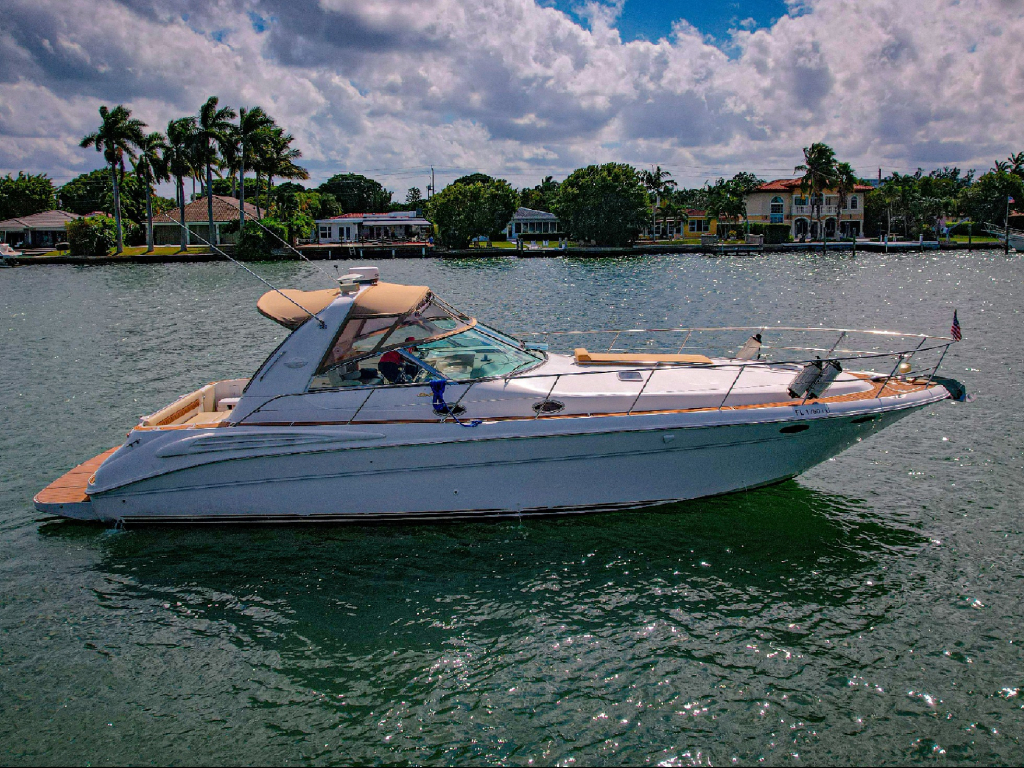 Alquiler de yate para 13 personas en Miami