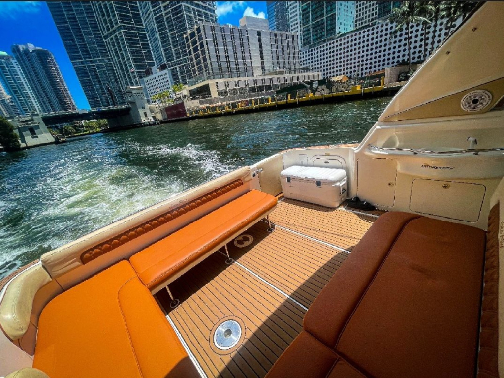 Alquiler de yate para 13 personas en Miami