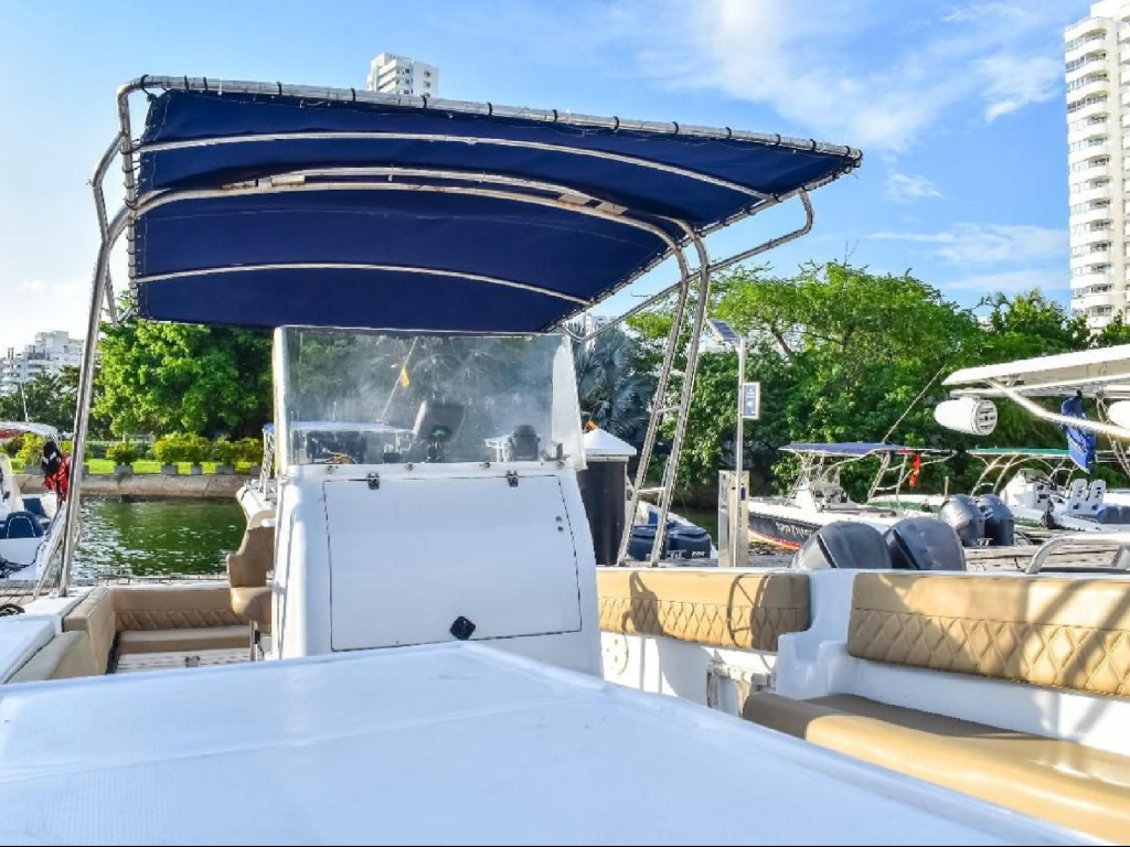 Alquiler lancha para 15 personas en Cartagena