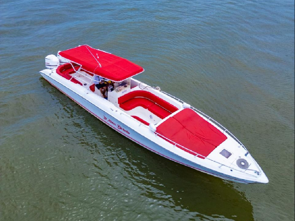 alquiler lancha para 18 personas en cartagena