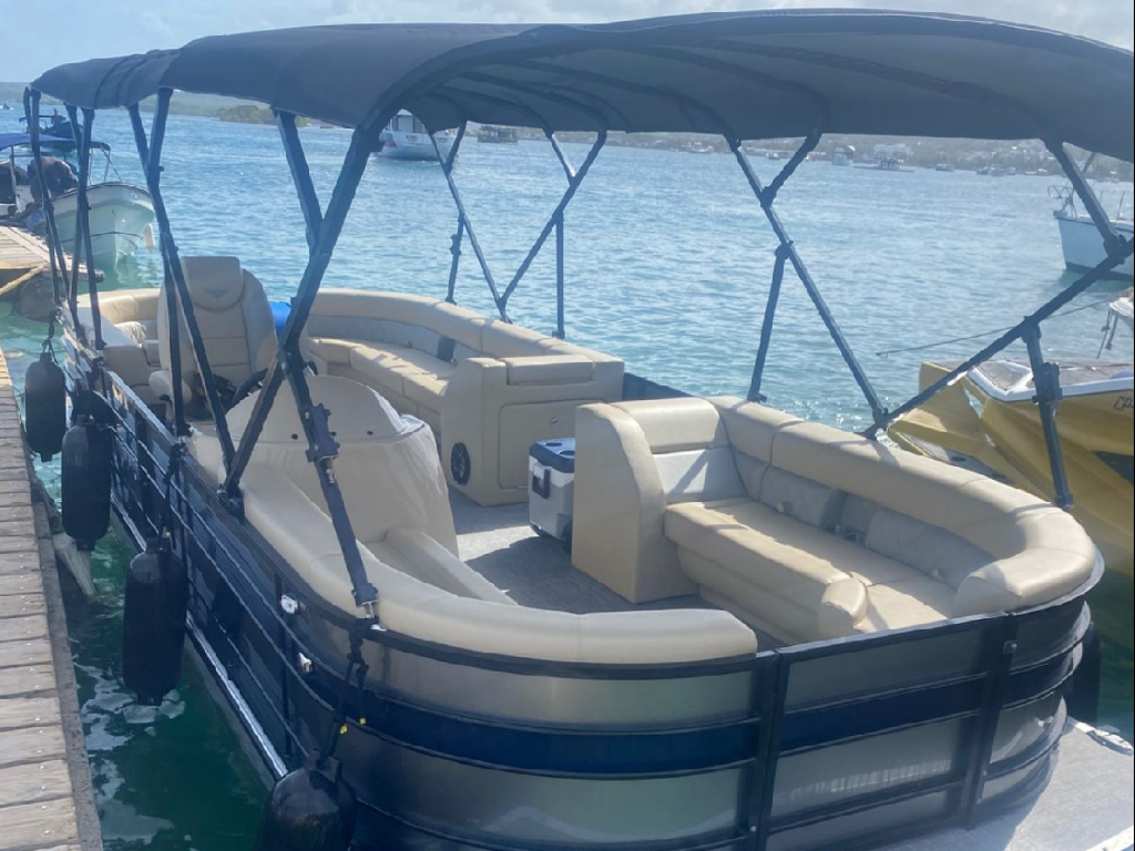 Alquiler ponton para 13 personas en san andres