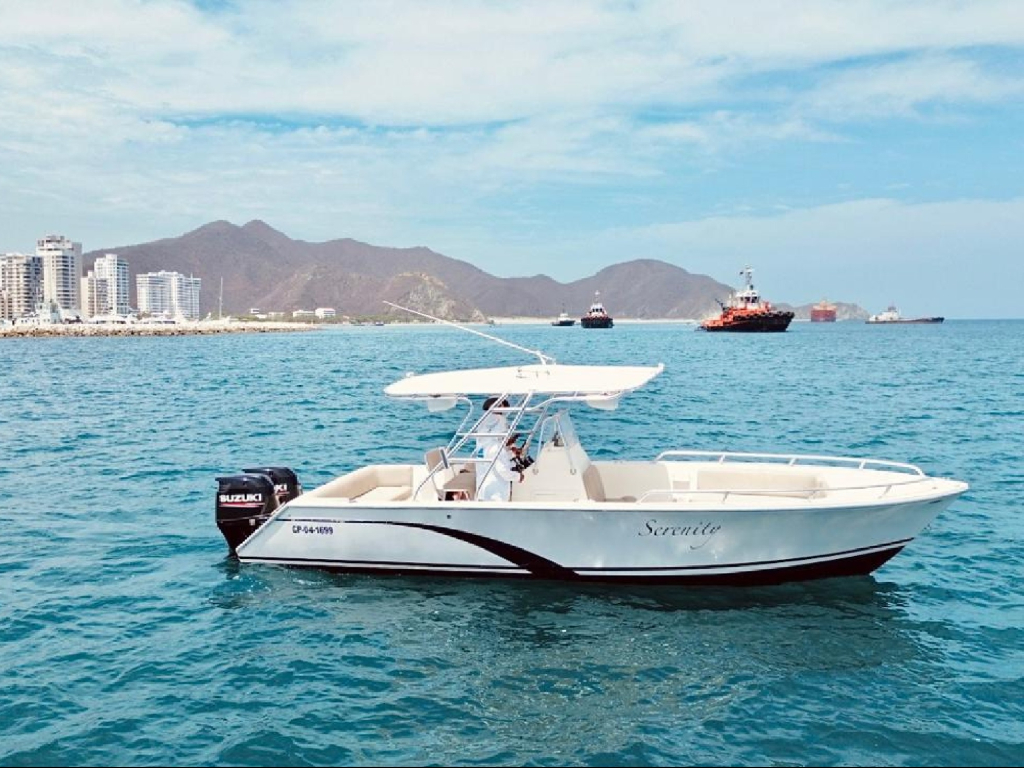 alquiler lancha para 13 personas en santa marta