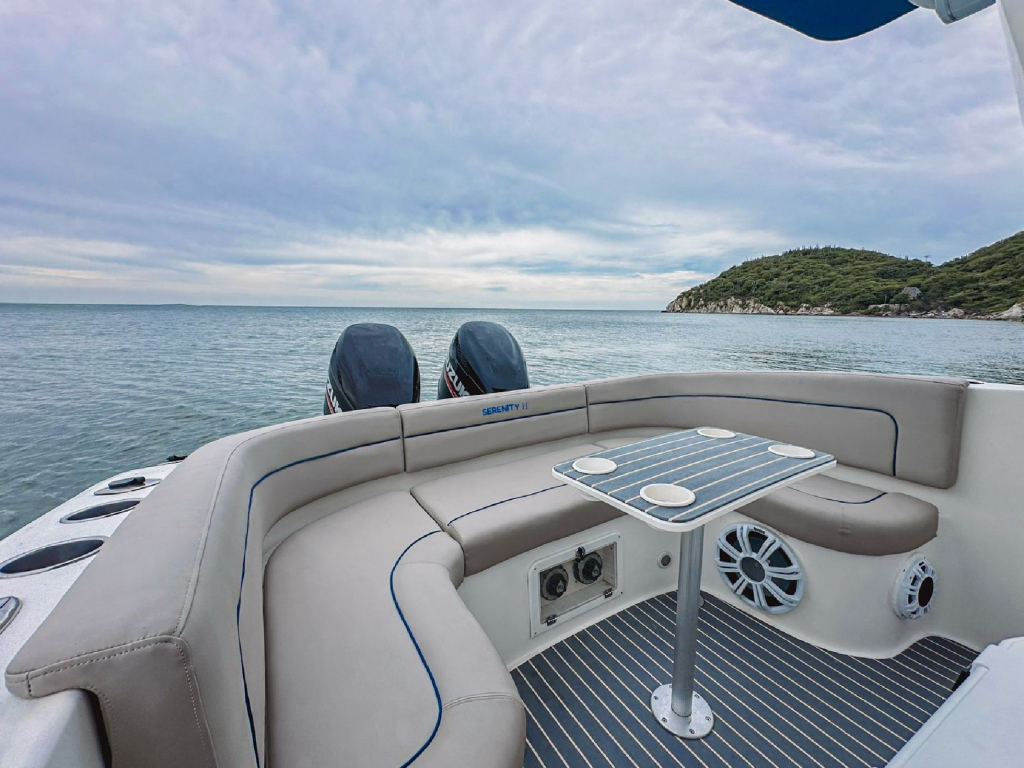 ALQUILER lancha en santa marta para 16 personas