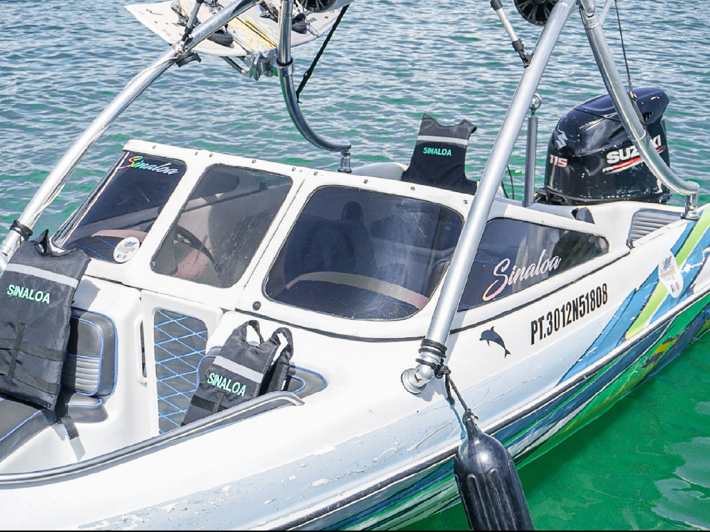 Alquiler lancha en Guatape para 6 personas