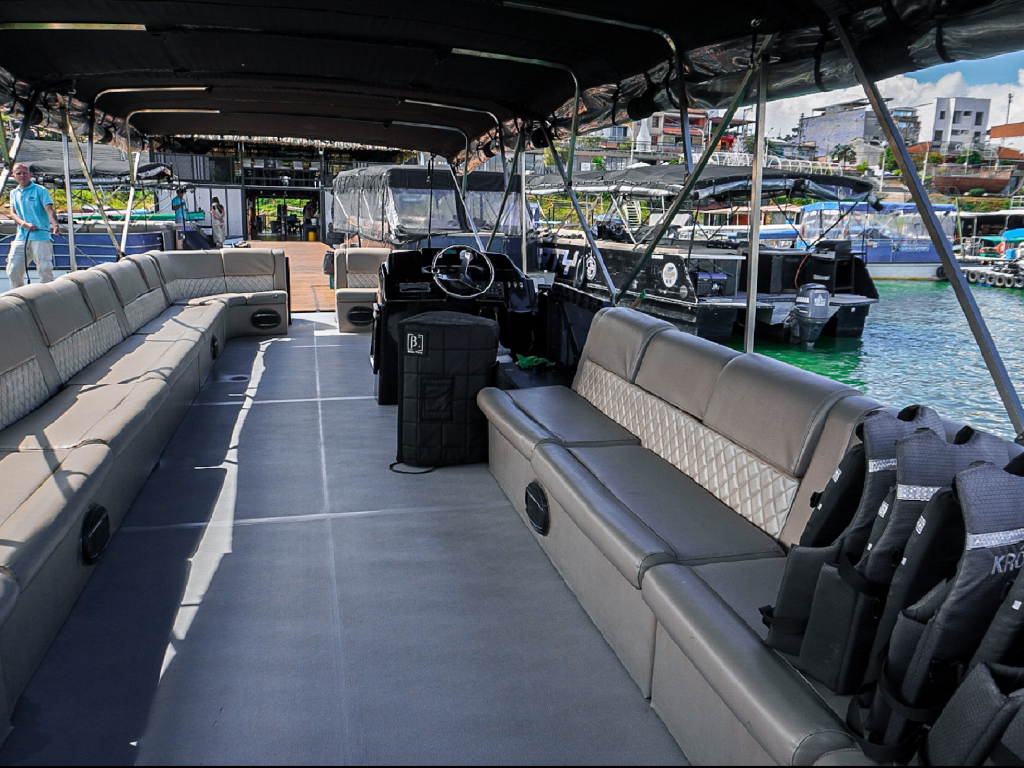 Alquiler ponton para 25 personas en Guatape