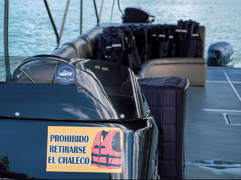 Alquiler ponton para 40 personas en Guatape