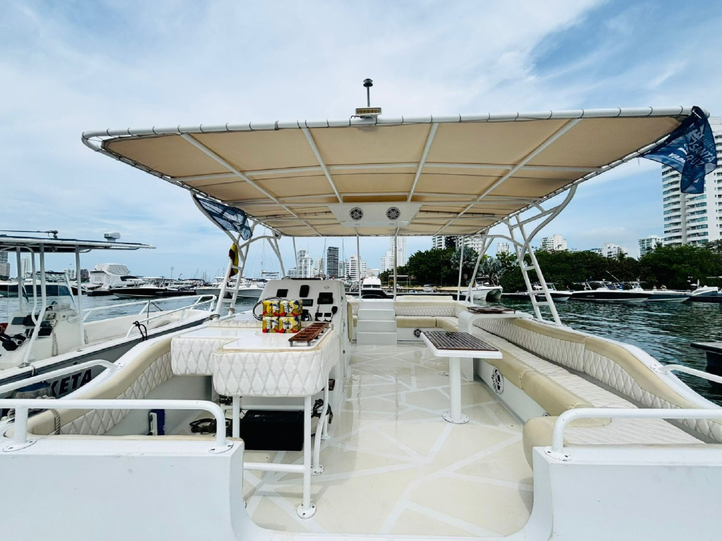 alquiler catamaran para 20 personas en cartagena