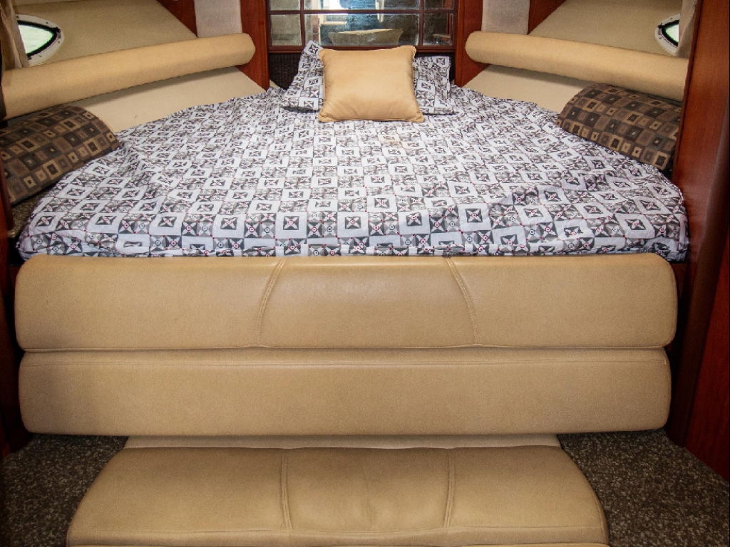 Alquiler  mini yate para 10 personas en Cartagena