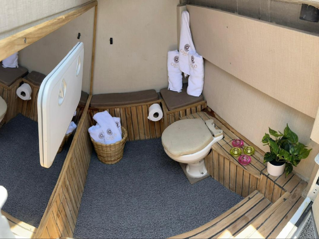 Alquiler lancha de lujo Galea para 12 personas  en Cartagena