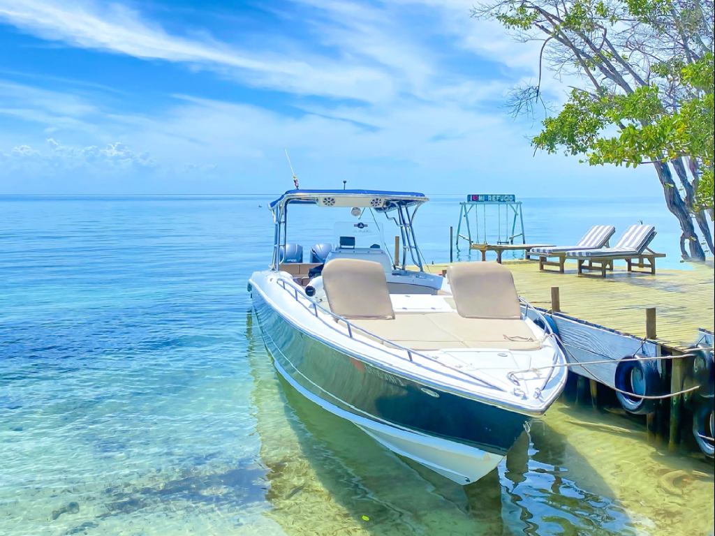 alquiler de lancha para 20 personas en tolu