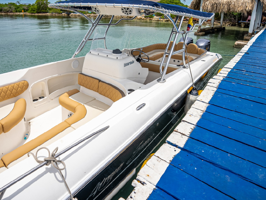 Alquiler lancha para 20 personas en Tolu, coveñas, el frances