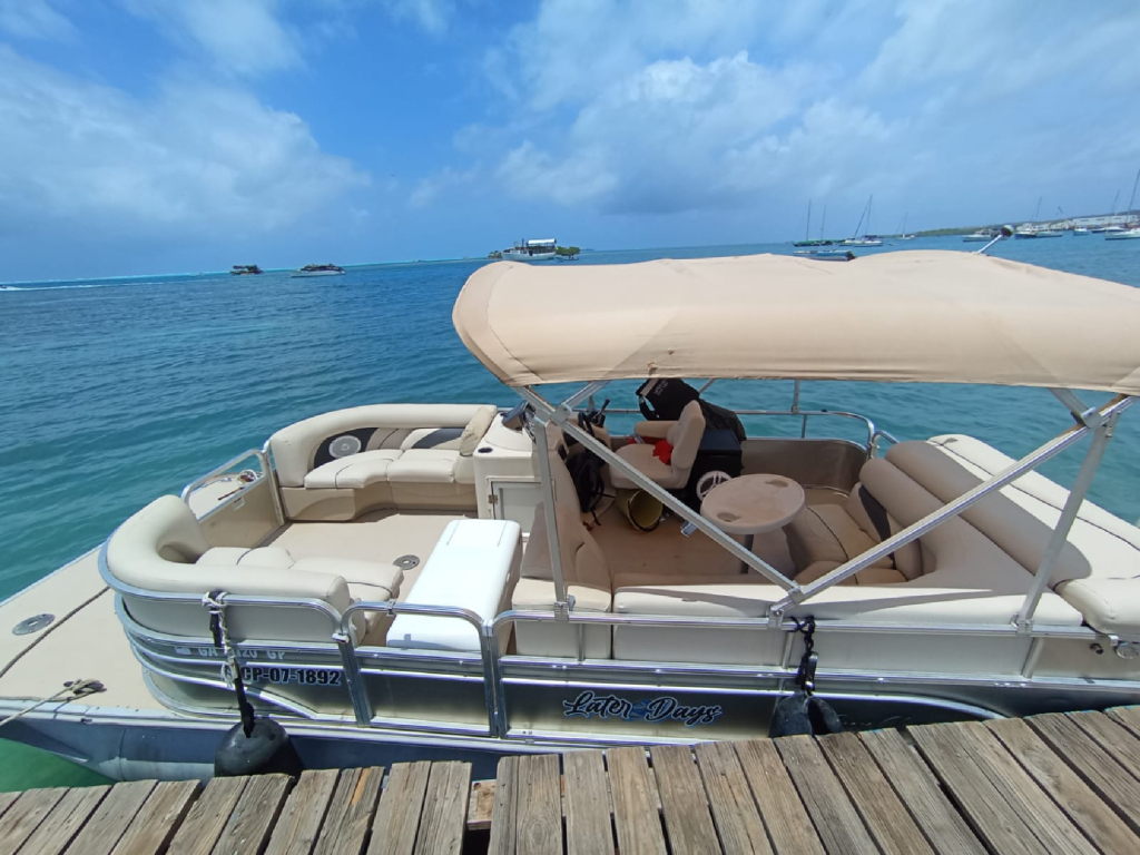 alquiler ponton en san andres pera 12 personas