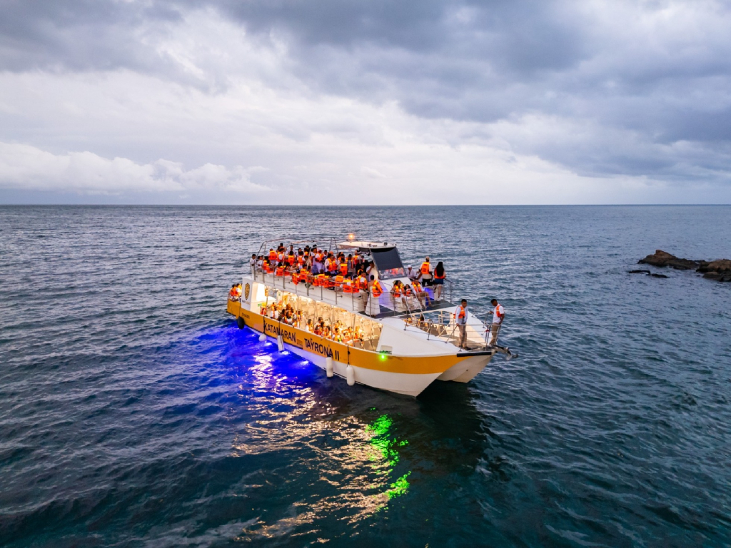 Bahia Concha en Catamarán o katamaran