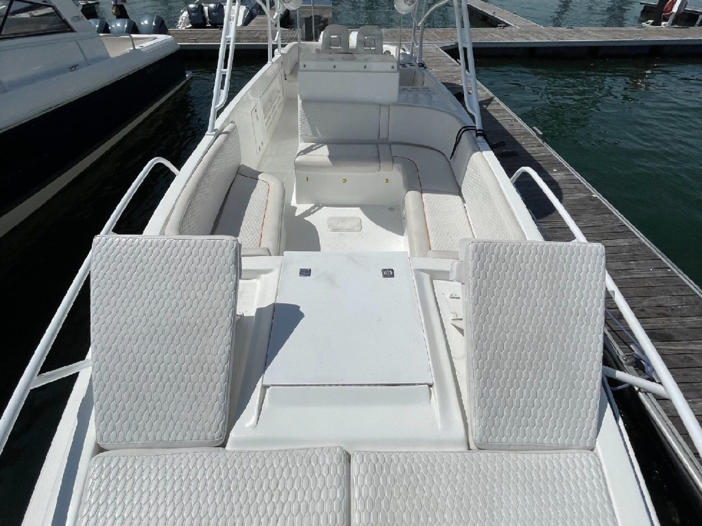 alquiler lancha para 18 persona en Cartagena