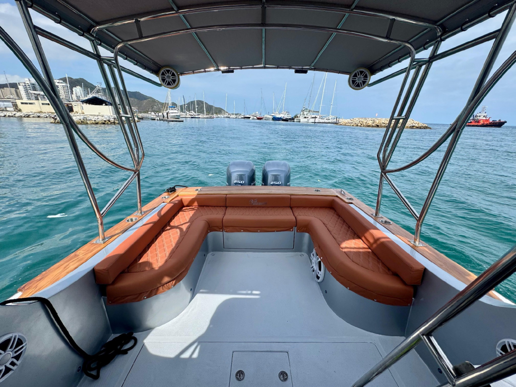 alquiler mini yate en santa marta para 15 personas