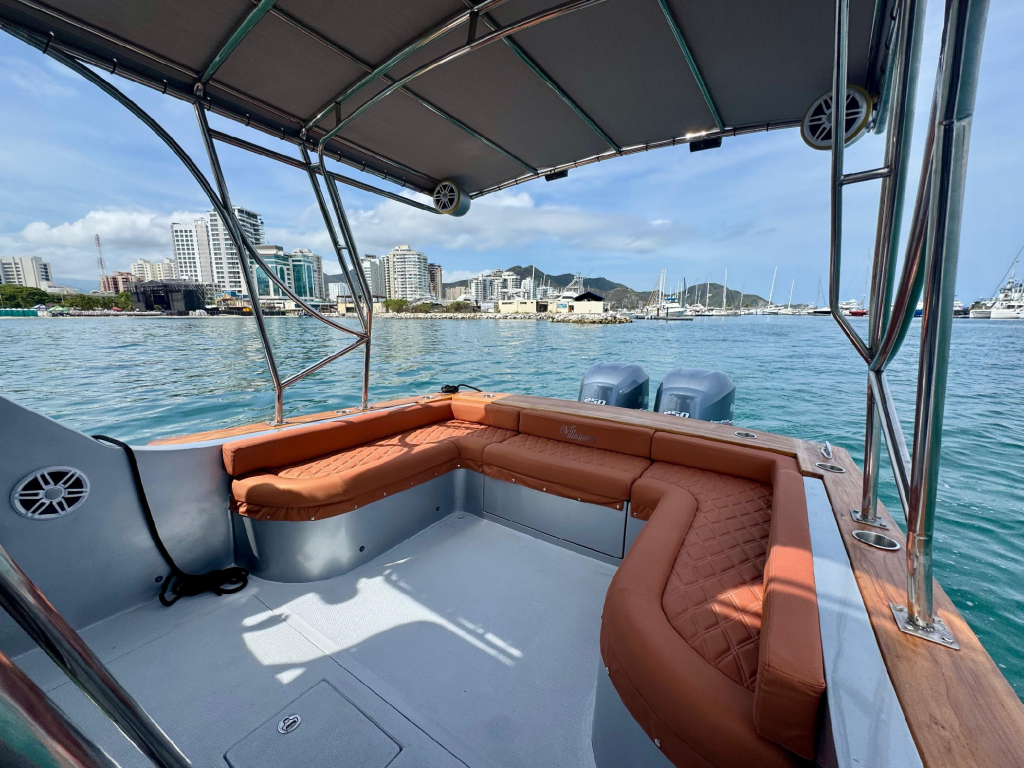 alquiler mini yate en santa marta para 15 personas