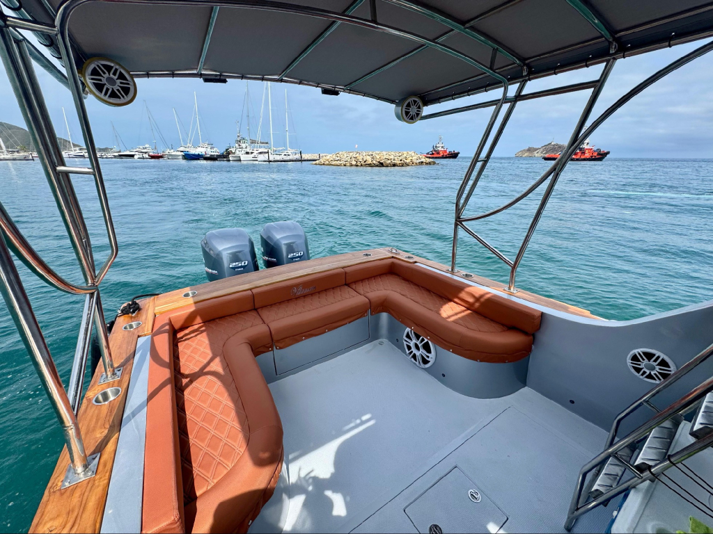 alquiler mini yate en santa marta para 15 personas