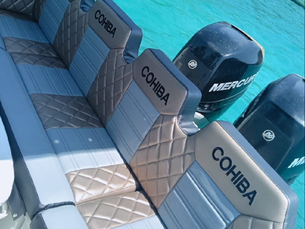 alquiler lancha para 12 personas en cartagena