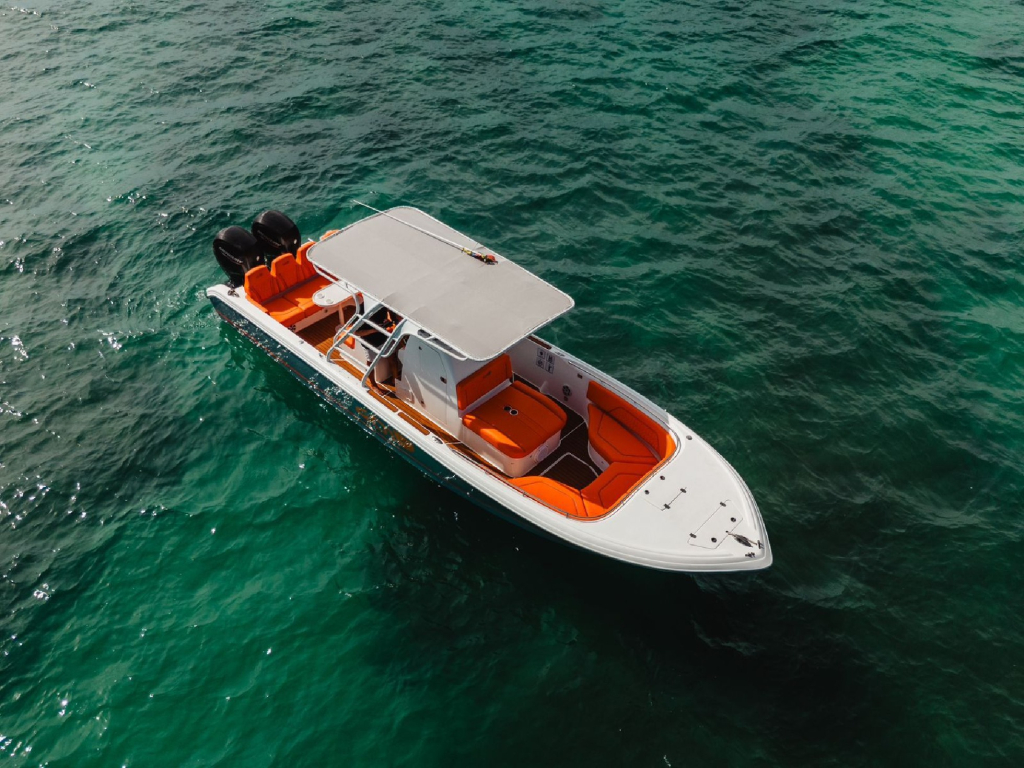 Alquiler lancha para 12 personas en Cartagena