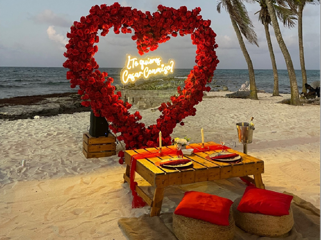cena romanrica en la playa para 2 personas en San Andres