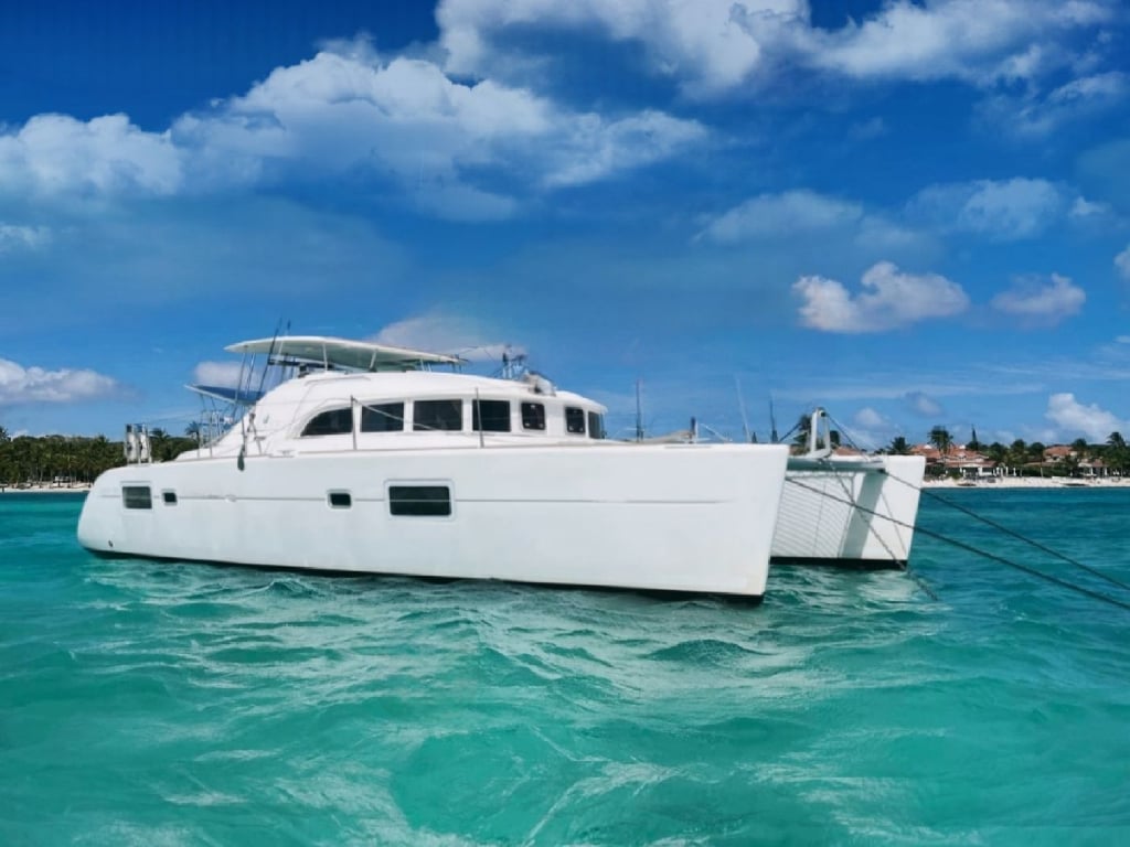 Alquiler de catamarán en Cartagena para 15 personas